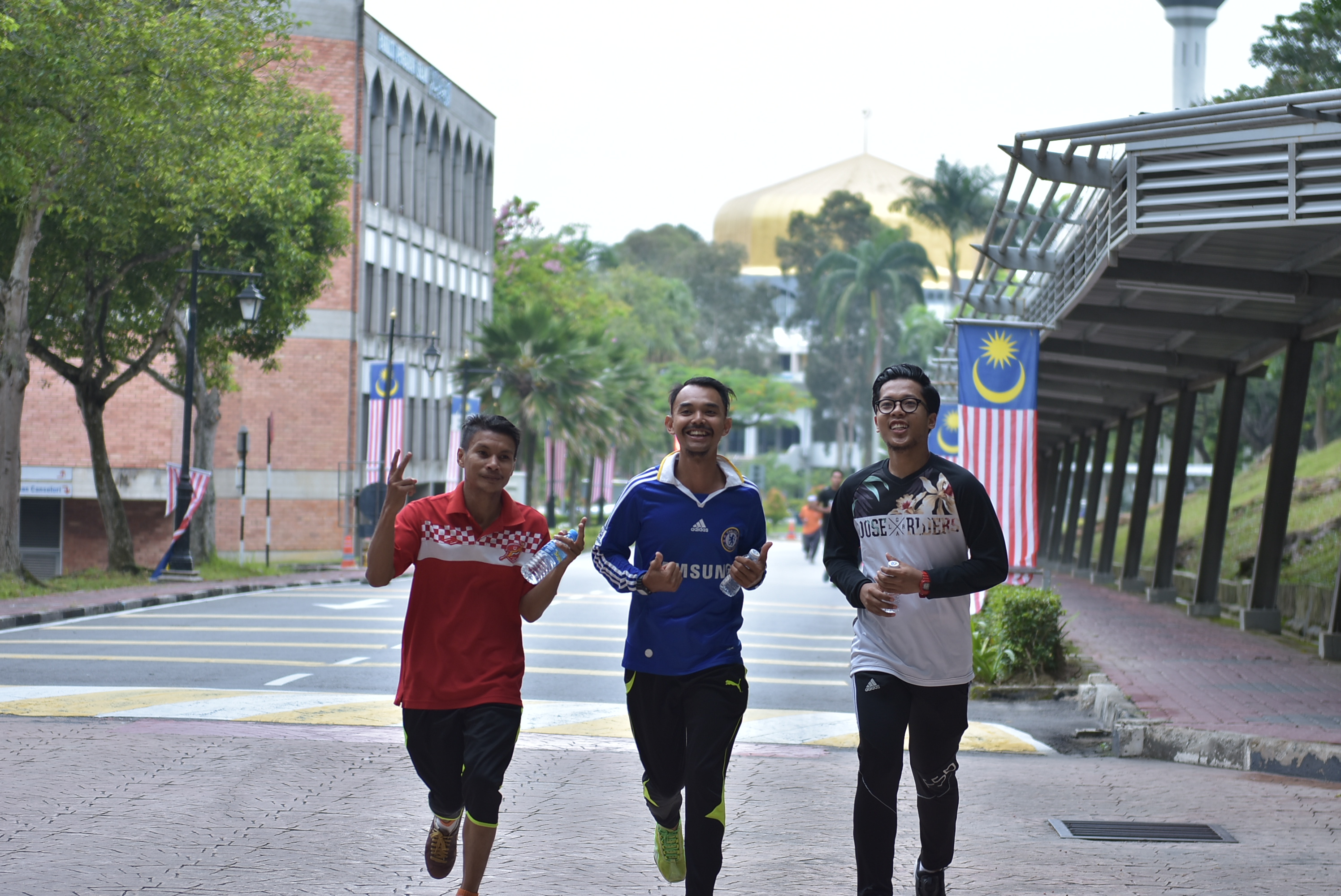 UKM 9412